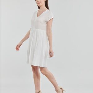 NWT Molly Bracken White Dress